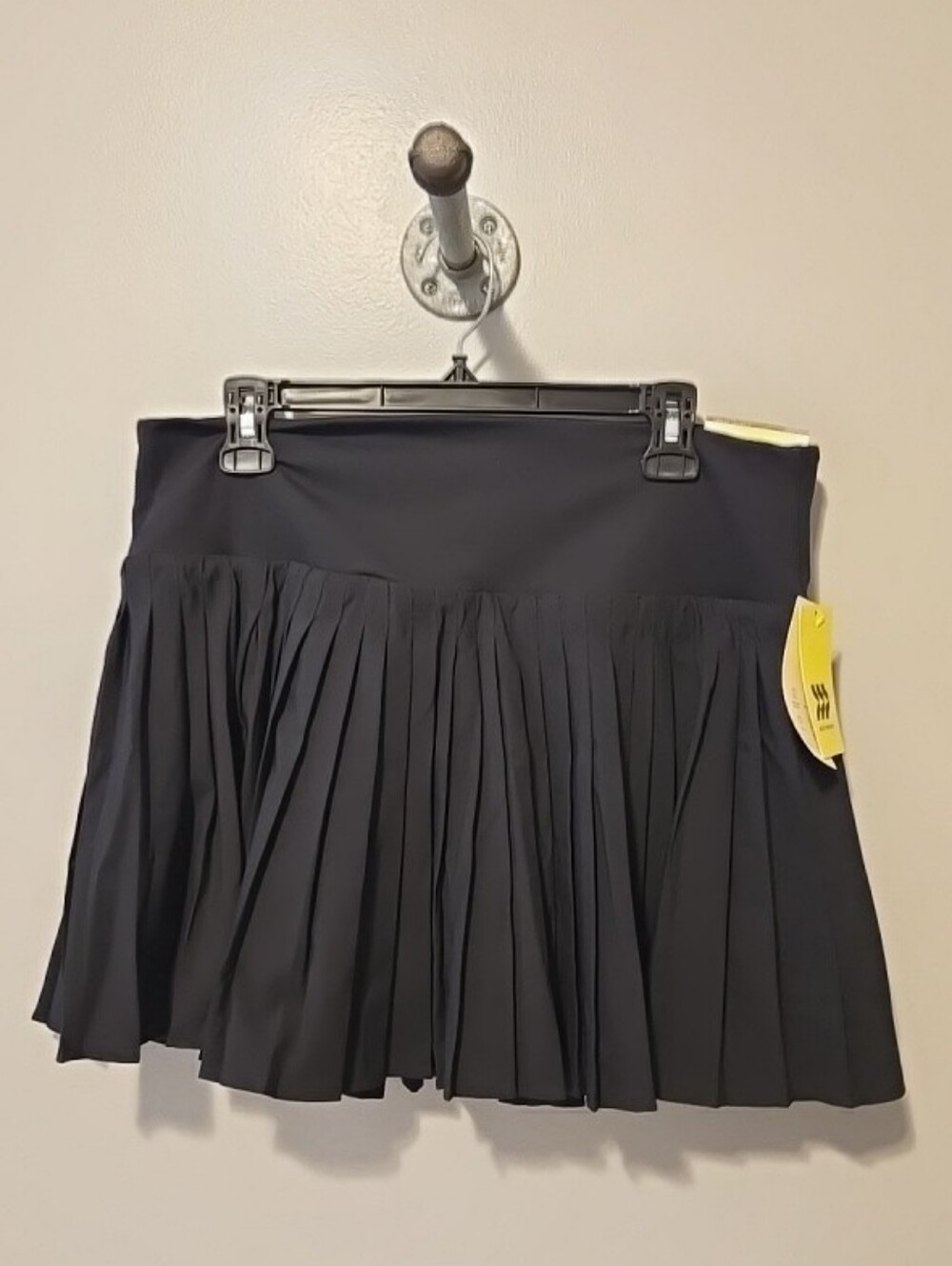 All in Motion Black Pleated Mini Skirt/Skort   Elastic Waist. Size XL